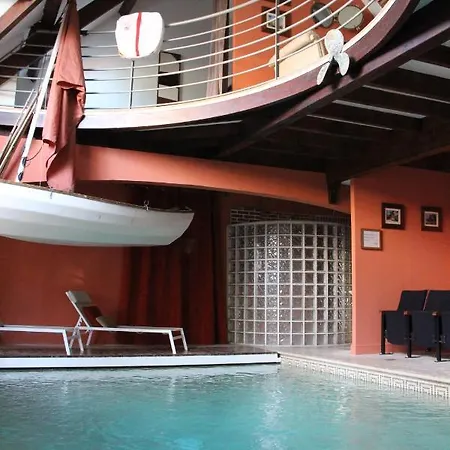 La Maison Carnot Vakantiehuis Compiègne