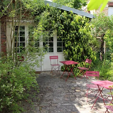 La Maison Carnot Vakantiehuis Compiègne